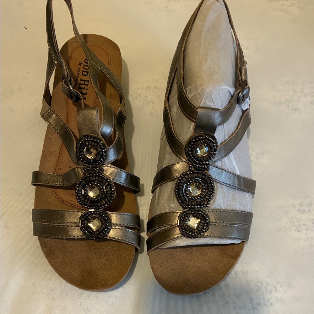 Cobb Hill Gold leather Sandals